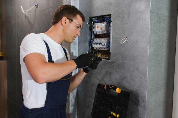 Best Licensed Electrician  in White Center, WA
