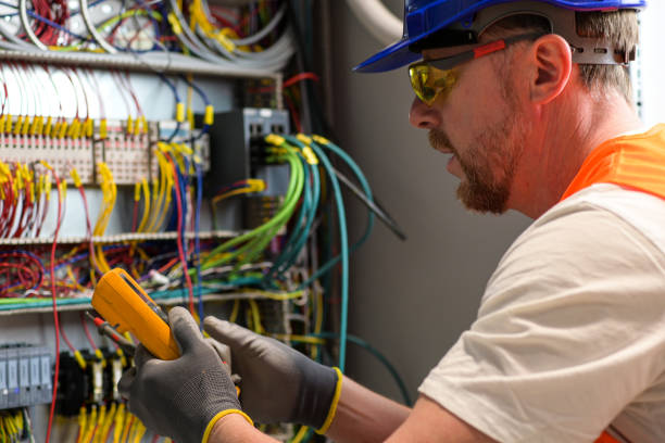 Best Electrical Outlet Repair  in White Center, WA